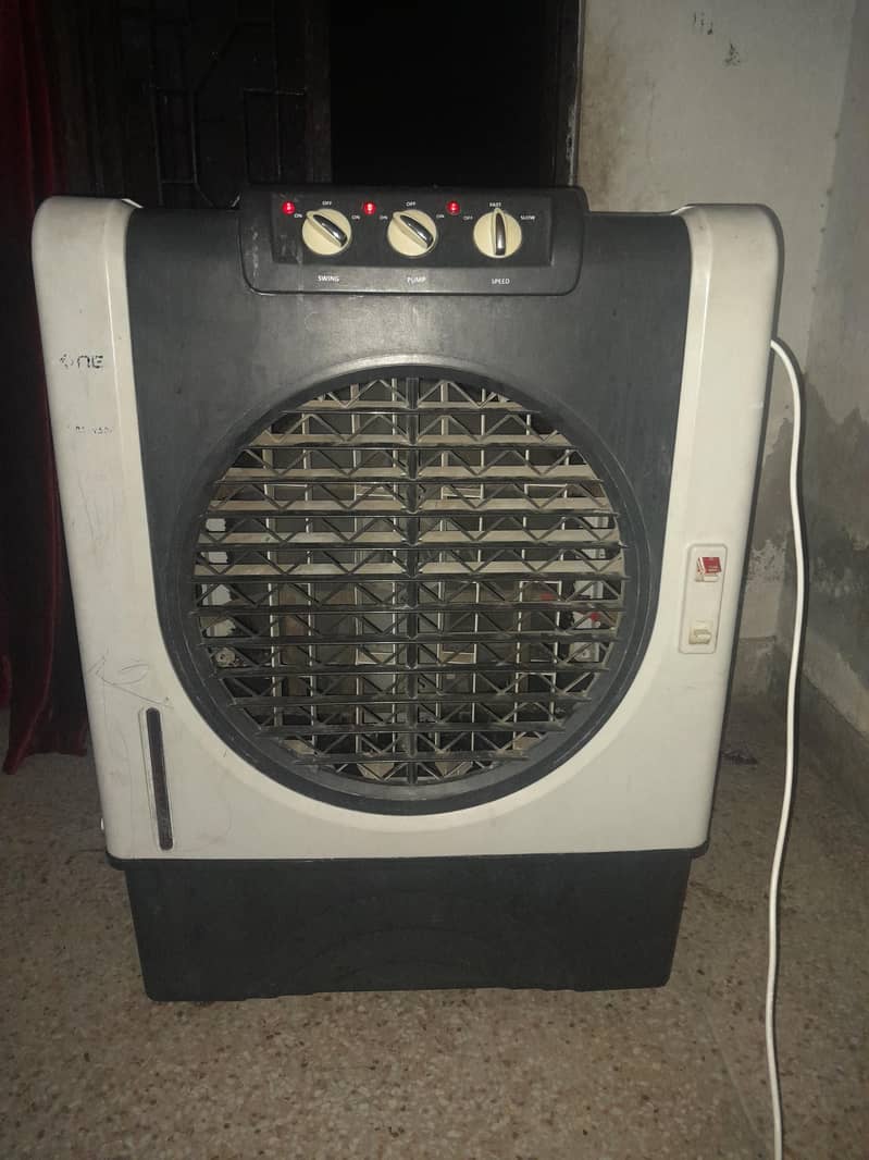 Excellent Condition 9/10. 1