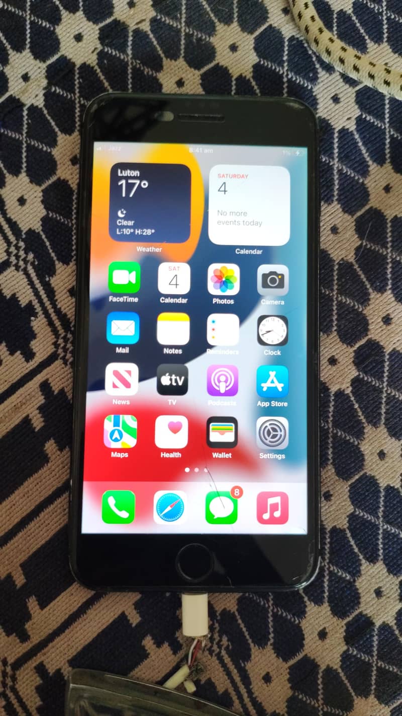 Apple iPhone 7 plus 3