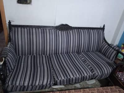SOFA SET FOR SALE URGENT