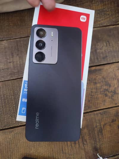 Realme C75 10 mah ki warnti ha 2mah istmal HOA ha