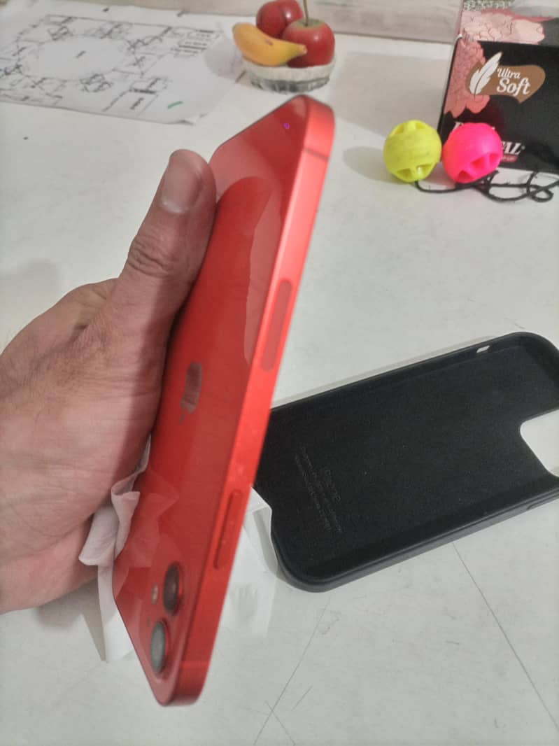 Apple iPhone 12 0