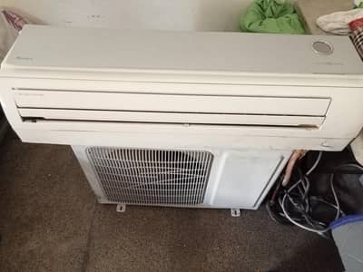 Gree Ac 1.5ton  for sale vip condition 03088264972