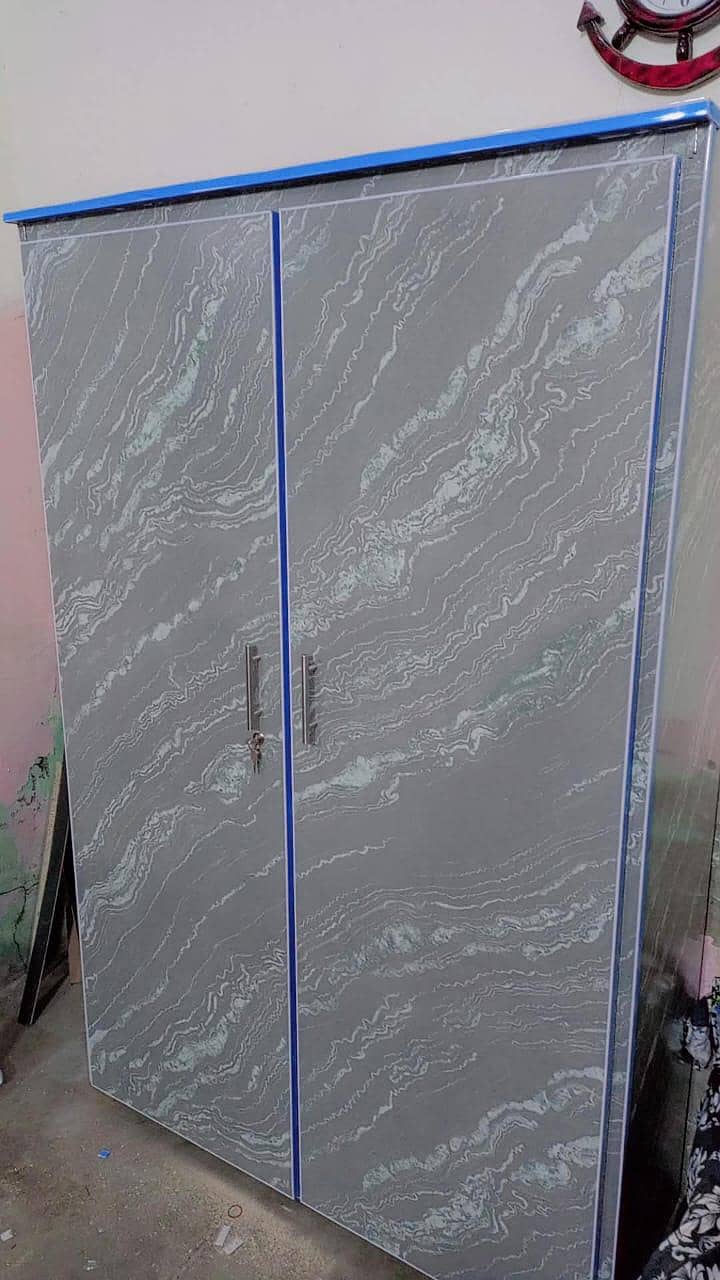 hingar almari 0