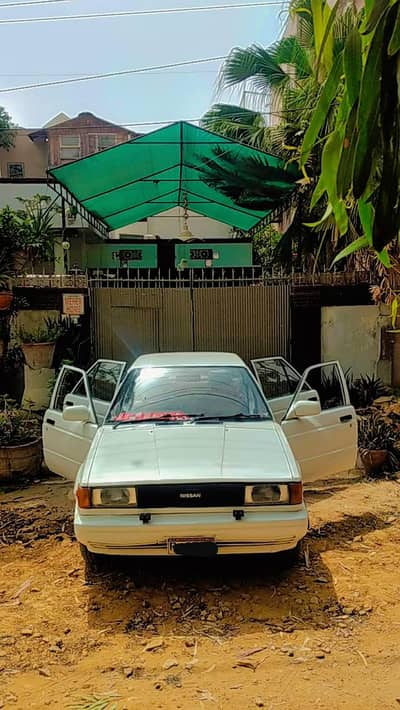 Nissan Sunny 1990