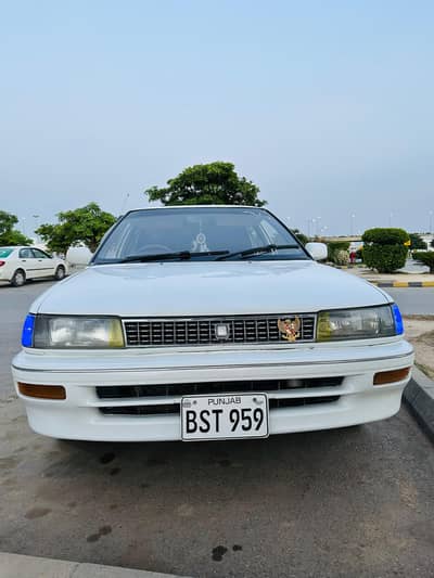 Toyota Corolla 1990