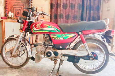 Honda cd70.22. OKARA. Good condition