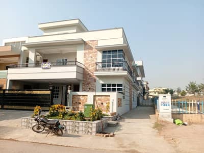 40x80 LUXURY BRAND NEW CORNER HOUSE FOR SALE G-13/4 ISLAMABAD