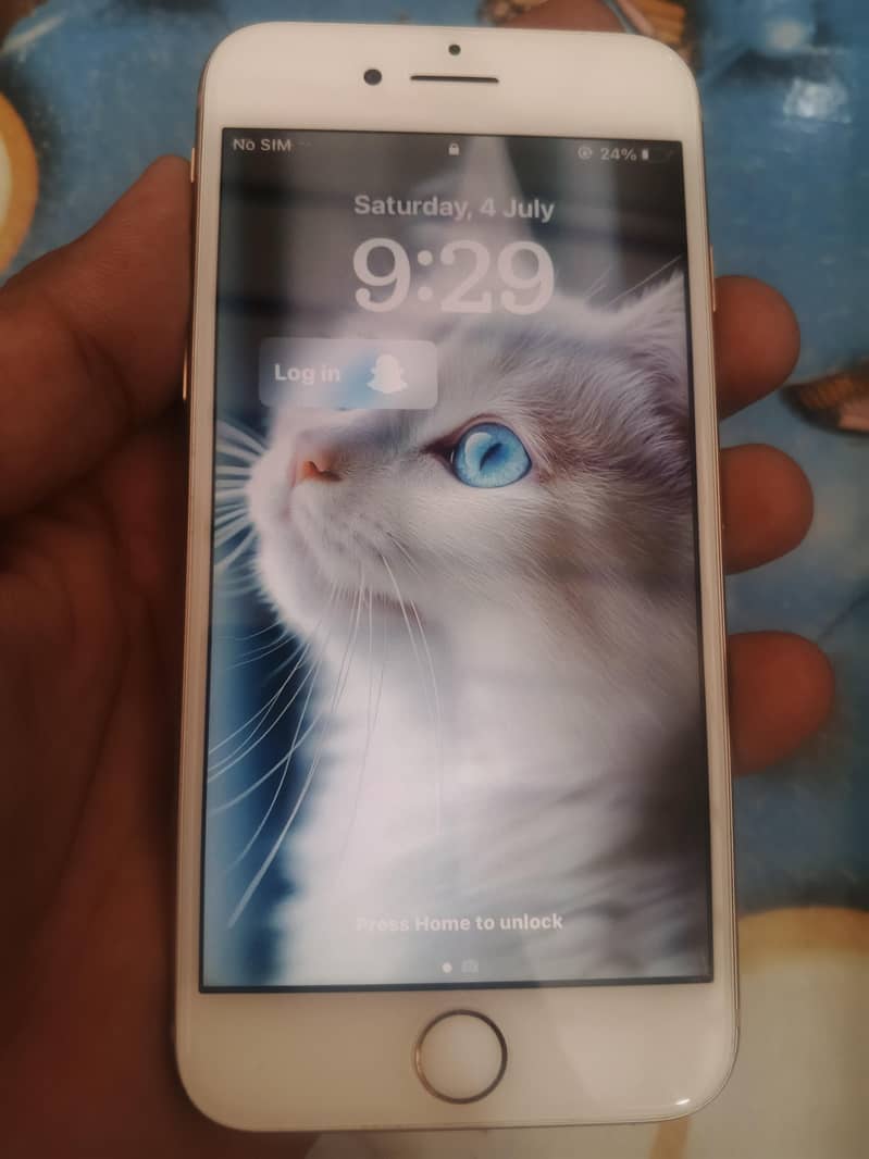 Apple iPhone 8 5