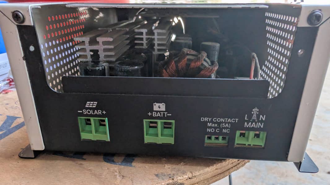 simtek 100A 2