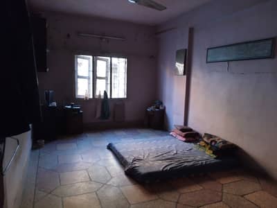 Pagri system, 4 rooms, 4th floor, under the management of Okhai Memon