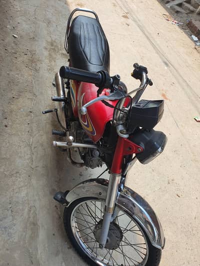 honda cd 70::: 0328::4063567