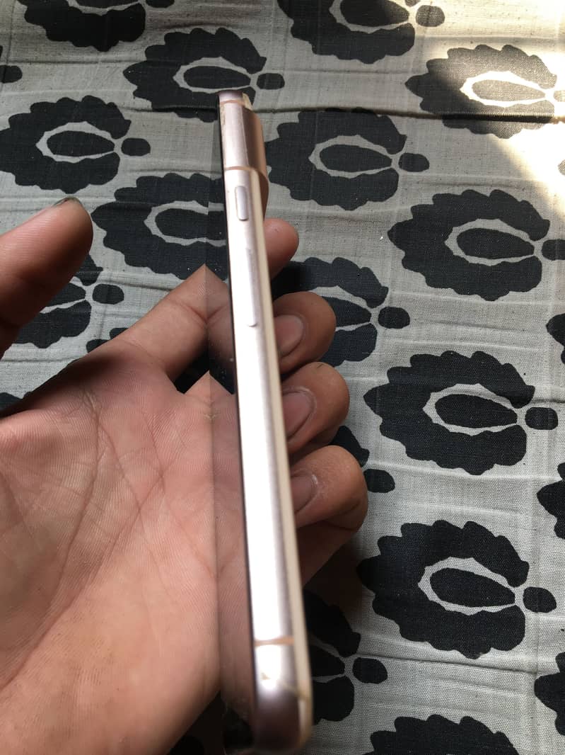 Google Pixel 8 2