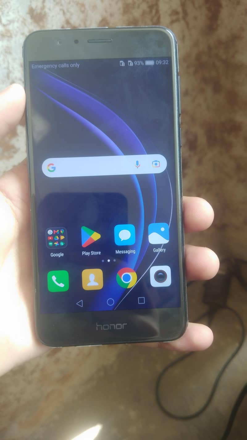 model name : Honor 8 0