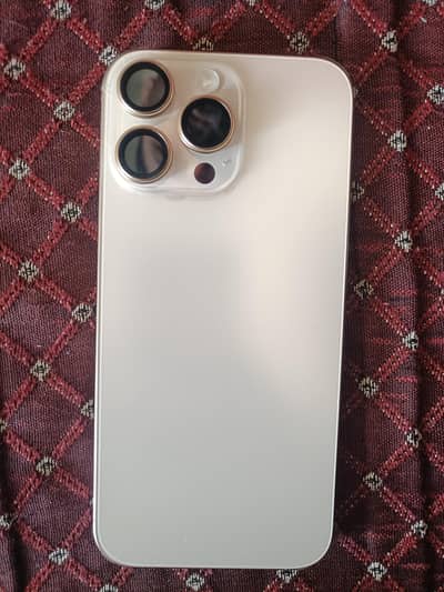 Apple iPhone 16 Pro Max