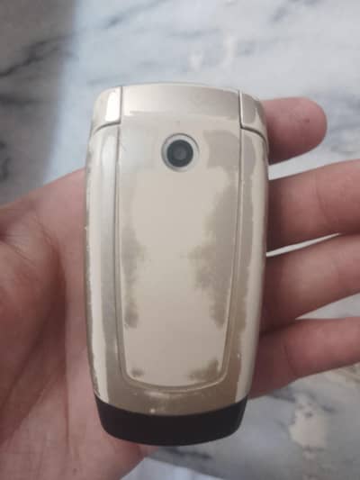 Samsung folding Mobile