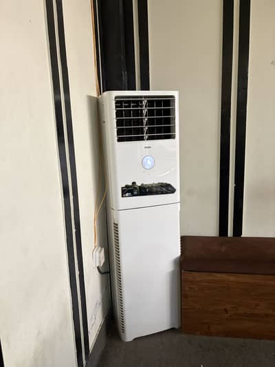 Haier 2.0 ton  cabinet inverter