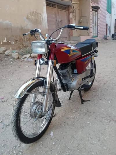 Honda 125cc bike urgent for sale