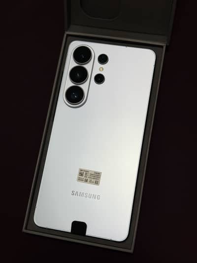 Samsung Mobile S26 Ultra