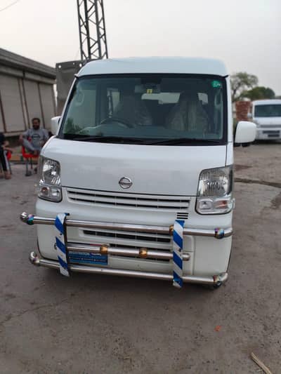 Nissan Clipper 2022