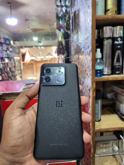 One Plus 10T