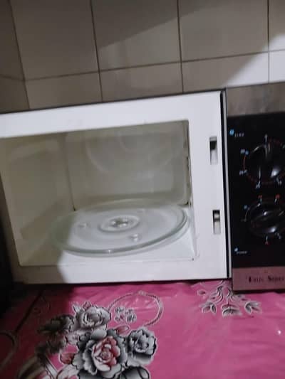 Dawalnce microwave oven