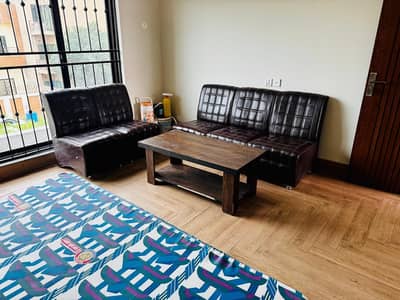 5 seat leather sofa