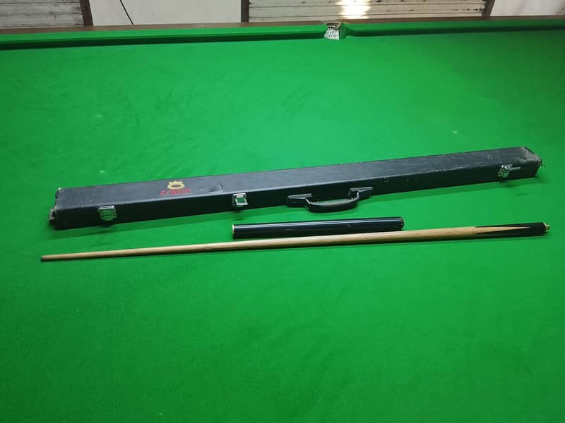 snooker cue 1