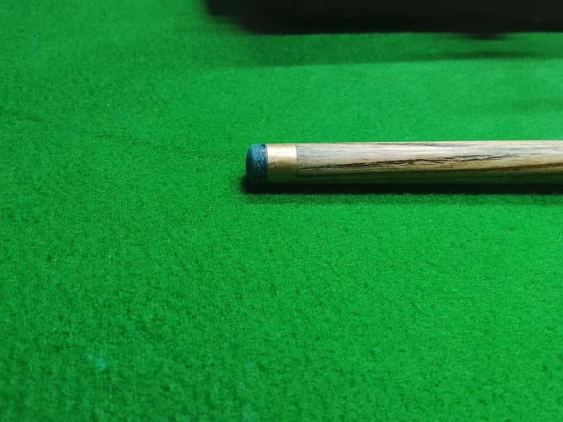 snooker cue 3