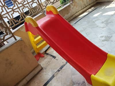 BABY SLIDES      (03214265672)