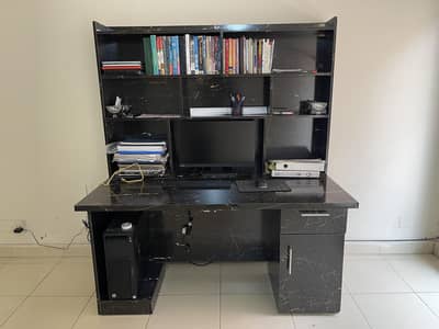 Computer/Study Table with Detachable Bookshelf – Like New