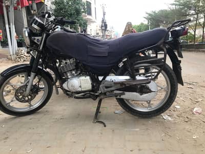 Suzuki GS 150