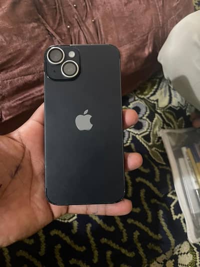 Apple iPhone 14 under apple warenty