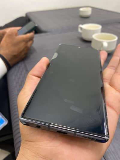 LG Velvet