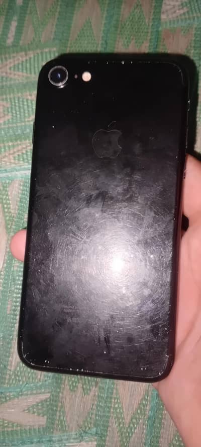 Apple iPhone 7