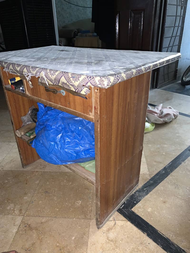 Study | Computer table 2