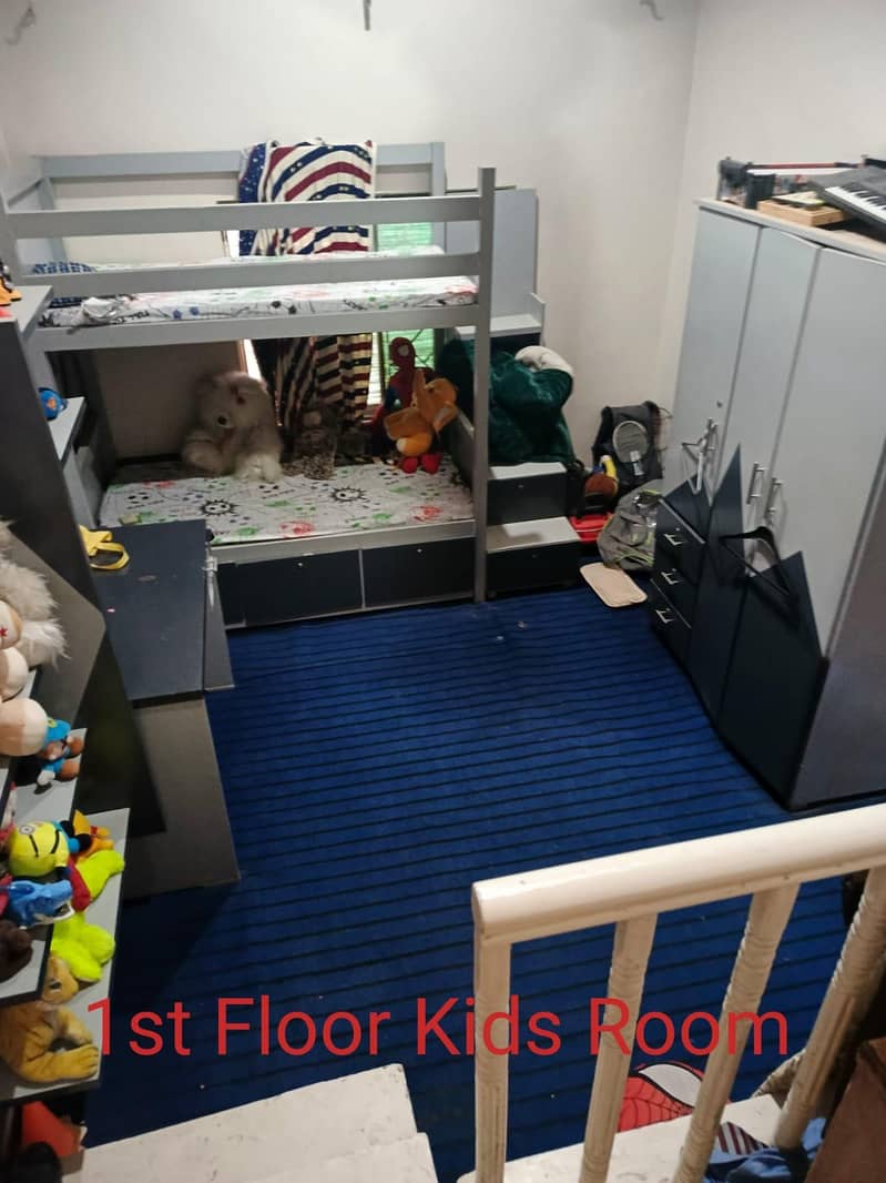 storage bed 0
