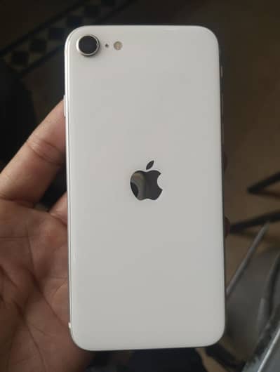 Apple iPhone SE