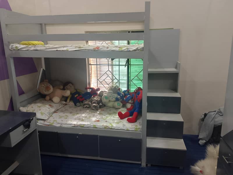 storage bed 1