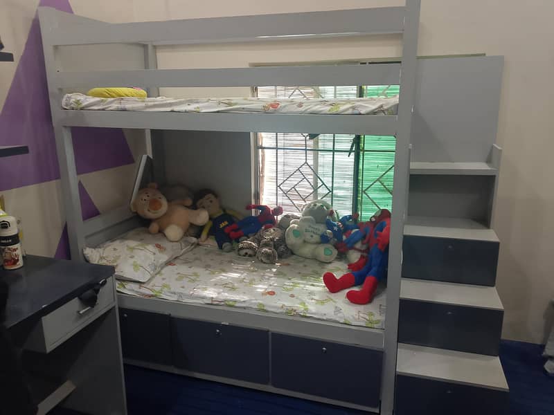 storage bed 2