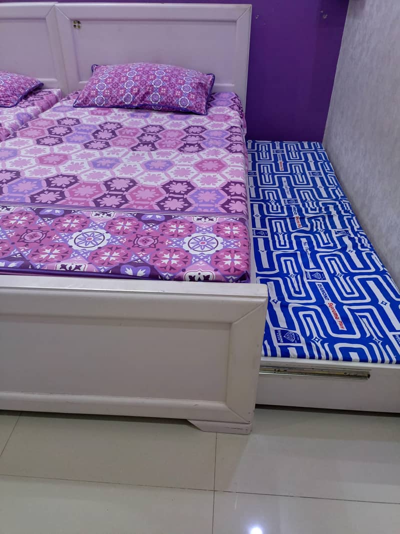 single bed 2
