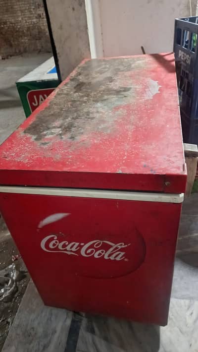 refrigerator condition 9/10 w