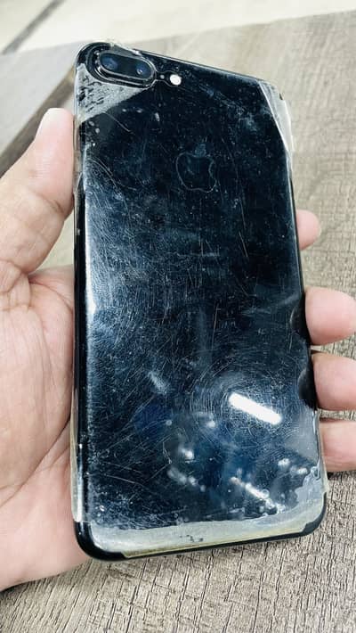 1 phone 7 plus with box