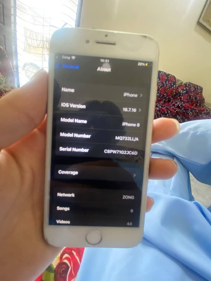 Apple iPhone 8 8