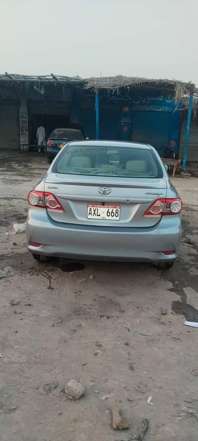 Toyota Corolla GLI 2012