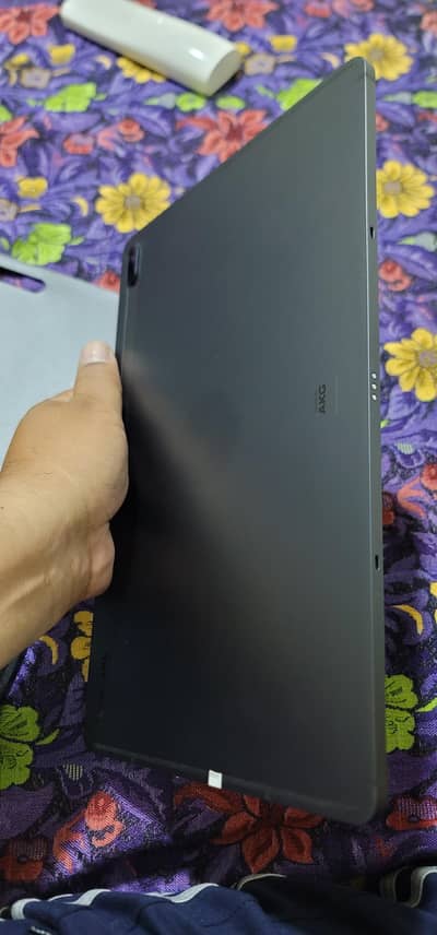 Samsung S7 FE 5G Tablet 12.4" Display
