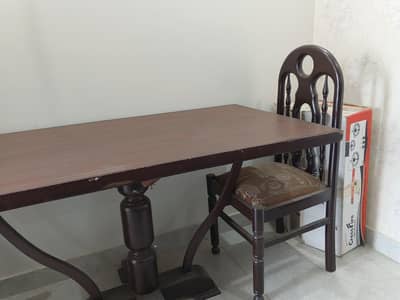 DINING TABLE WITH 4 CHAIRS