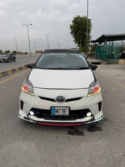 Toyota Prius 2015
