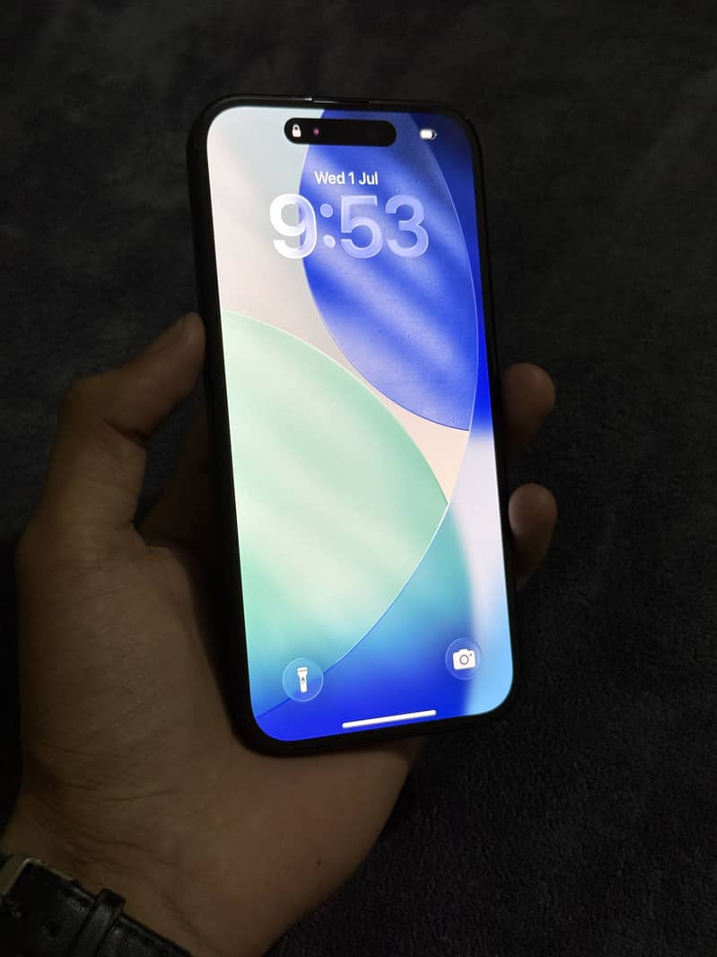 Apple iPhone 15 5