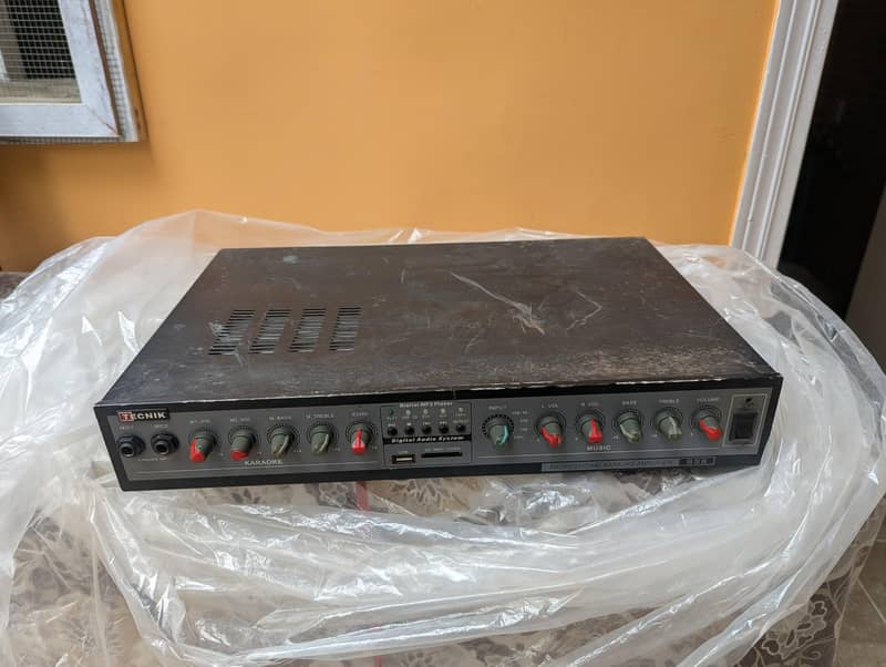 TECNIk Amplifier 5