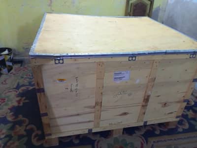 big wood box